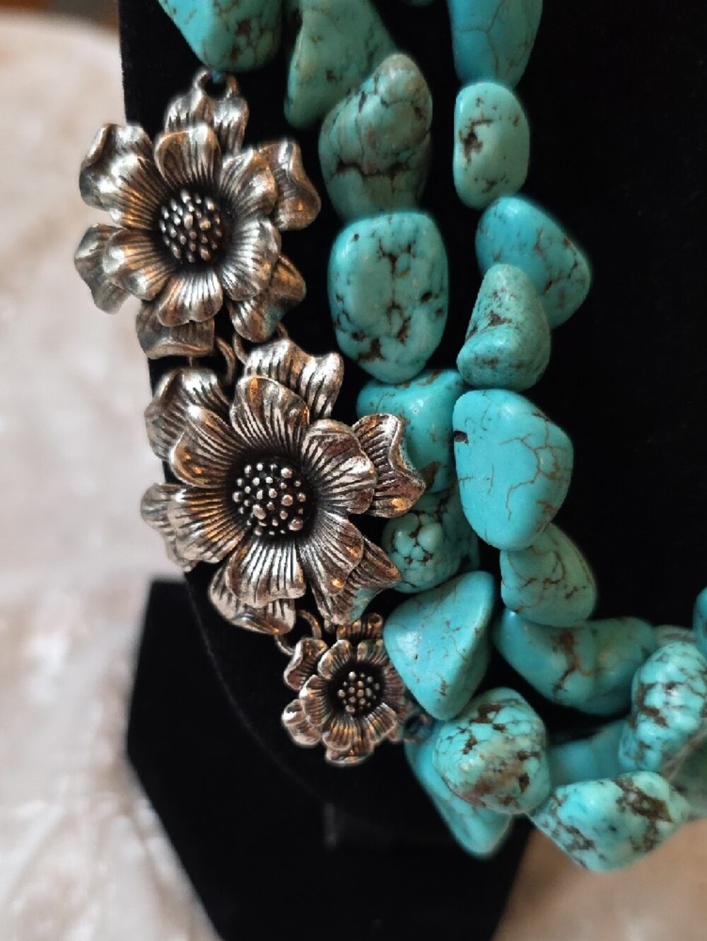 Vintage Lucky Brand Turquoise Necklace & Earrings - Picture 4 of 7